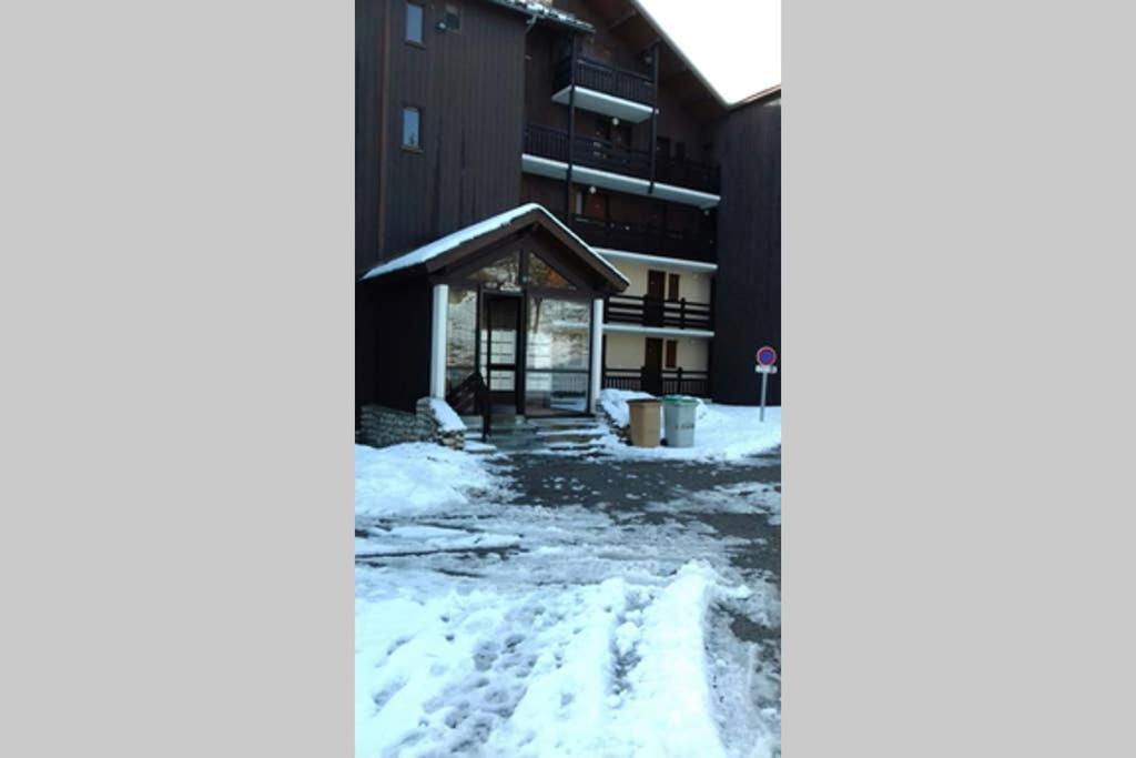 Petit Studio Mansarde 18 M2 Avec Navette Gratuit Aux Pistes De Ski Gresse-en-Vercors Exteriör bild